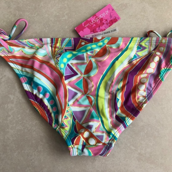 SWIM - Picture 2 of 4